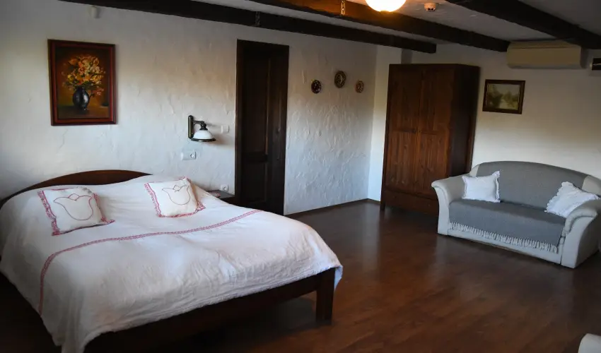 Sri Udvar Dunakiliti - Pnksd (min. 2 j)