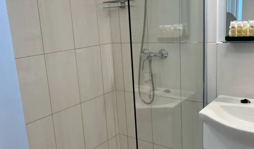 Sri Udvar Dunakiliti - Pnksd (min. 2 j)