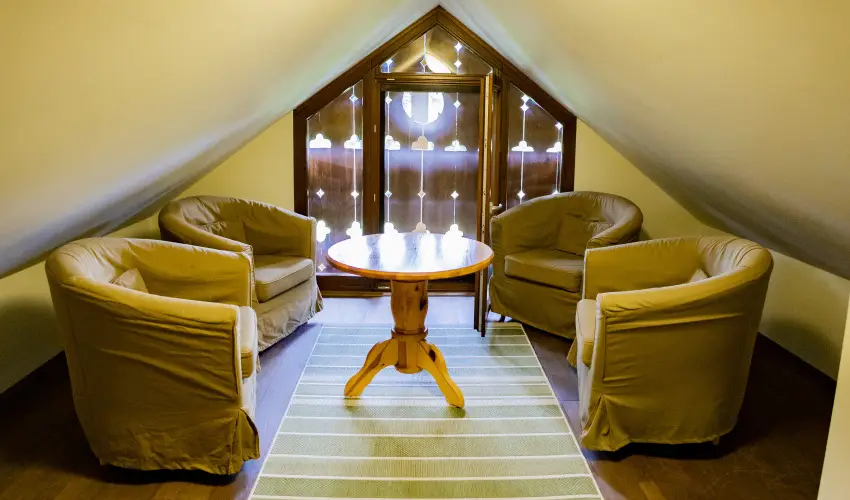 Sasr�ti Vad�szkast�ly Almamell�k - P�nk�sd