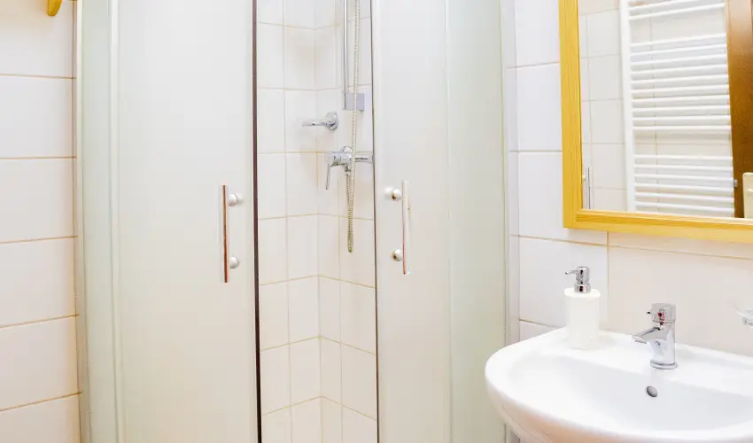 Sasr�ti Vad�szkast�ly Almamell�k - P�nk�sd