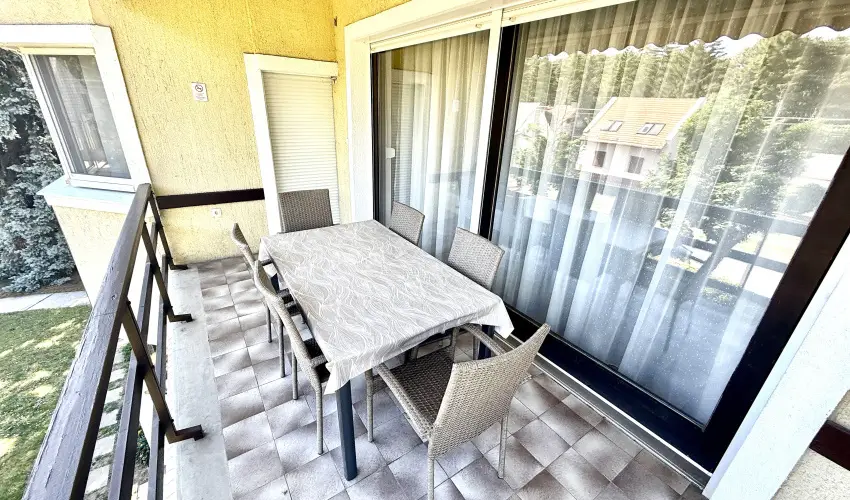 See Vend�gh�z Si�fok - P�nk�sd (min. 2 �j)