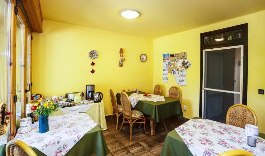 Siesta Vendghz Eger - Pnksd (min. 2 j)