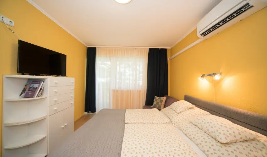 Siesta Vendghz Eger - Pnksd (min. 2 j)