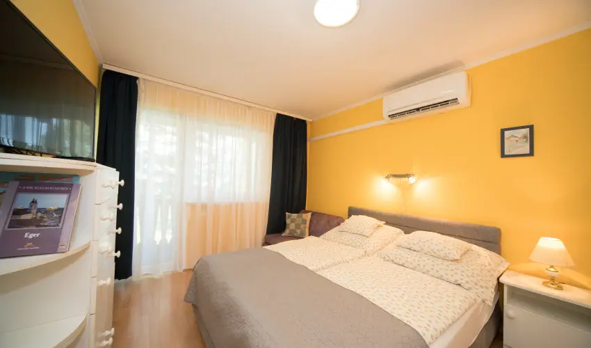 Siesta Vendghz Eger - Pnksd (min. 2 j)