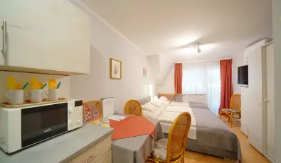 Siesta Vend�gh�z Eger