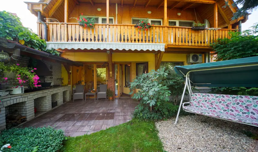 Siesta Vendghz Eger - Pnksd (min. 2 j)