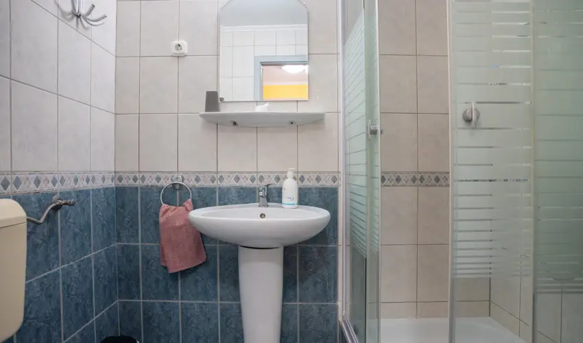 Siesta Vend�gh�z Eger - P�nk�sd (min. 2 �j)