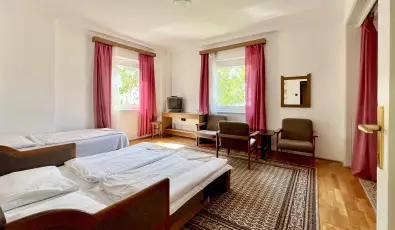 Sirly Hotel Balatonlelle