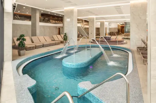 Sirius Hotel - Pnksd (min. 3 j)