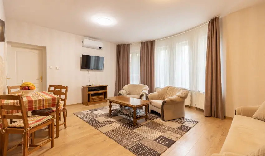 Skorpi Lak3 Hajdszoboszl - Pnksd (min. 2 j)