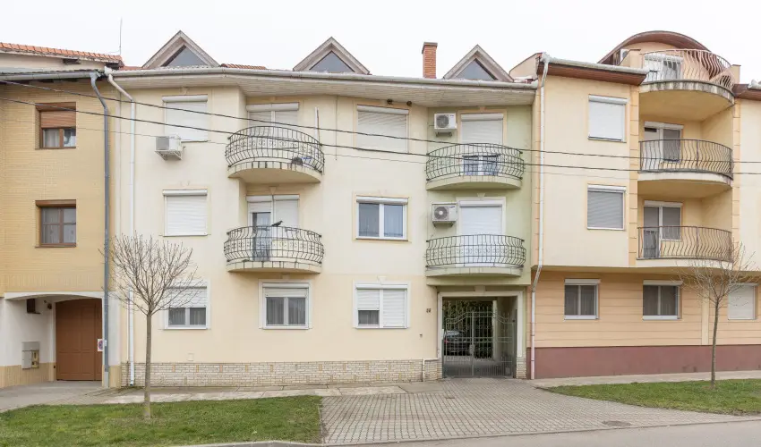 Skorpi Lak3 Hajdszoboszl - Pnksd (min. 2 j)