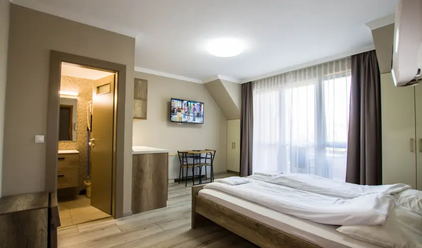 Skorpi Lak Hajdszoboszl - Pnksd (min. 2 j)