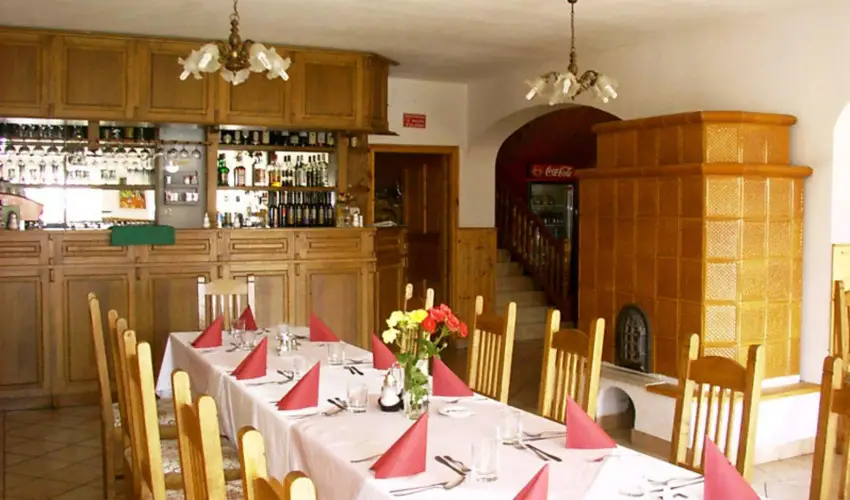 Sokor Fogad Sokorptka - Pnksdi pihens (min. 3 j)