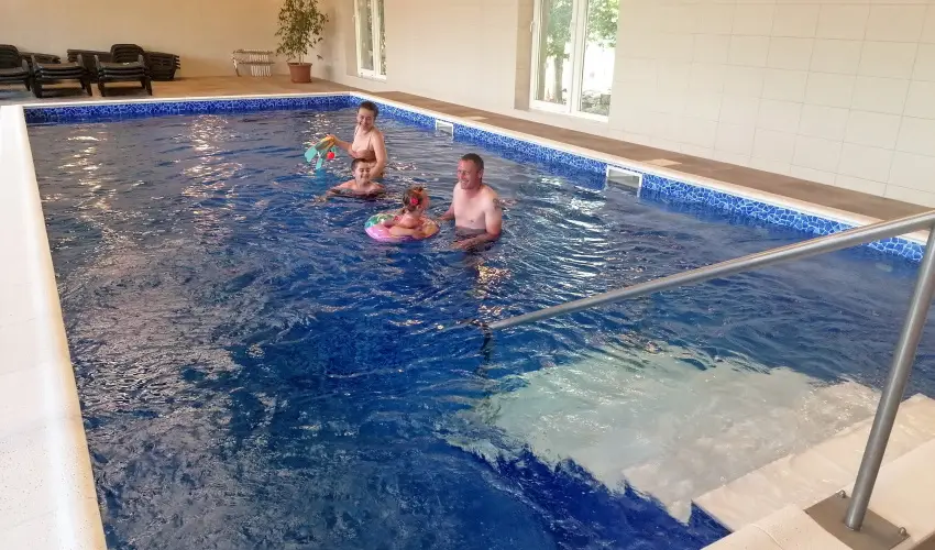 Sokor Fogad Sokorptka - Pnksdi pihens (min. 3 j)