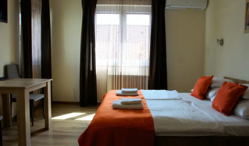 Solaris Garden Rooms Cserkeszl - Pnksd