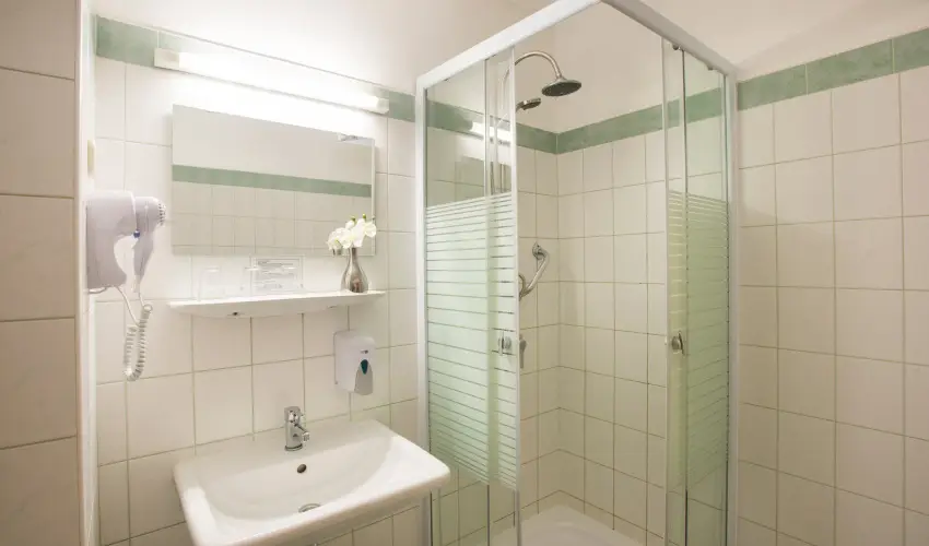 Star City Hotel Budapest - Pnksd - teljes elrefizetssel