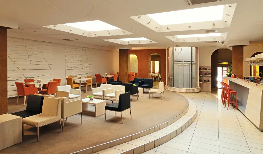 Star City Hotel Budapest - Pnksd - teljes elrefizetssel