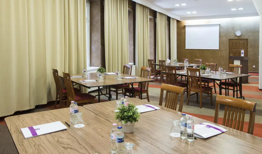 Star City Hotel Budapest - Pnksd - teljes elrefizetssel