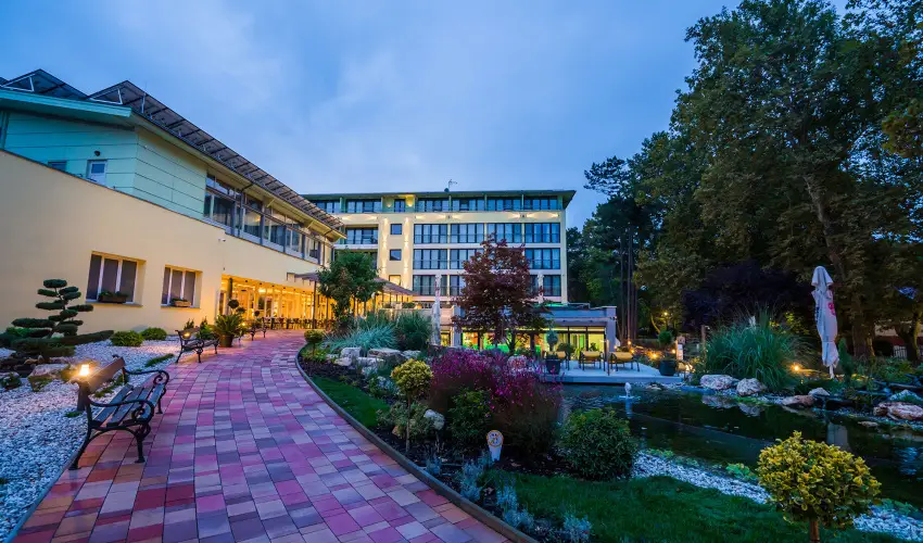 SunGarden Wellness Hotel Sifok - Pnksd (min. 3 j)