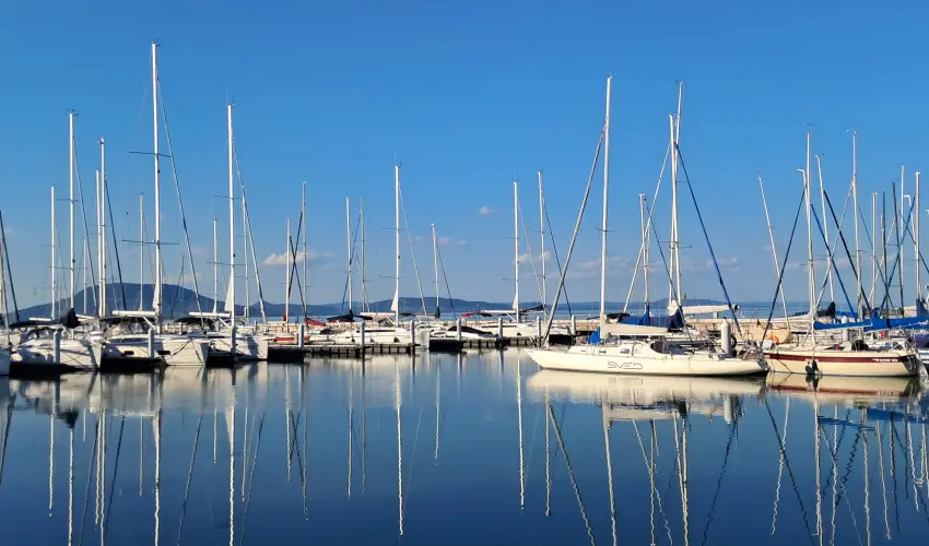 Sunshine Vendghz Balatonfenyves - Pnksd (min. 2 j)