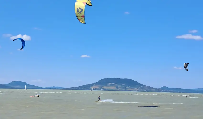 Sunshine Vendghz Balatonfenyves - Pnksd (min. 2 j)