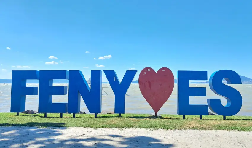 Sunshine Vendghz Balatonfenyves - Pnksd (min. 2 j)