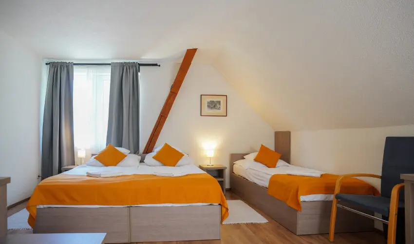 Szalajka Fogad Szilvsvrad - Pnksd