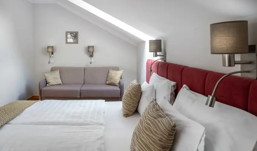 Szalajka Liget Hotel �s Apartmanh�zak Szilv�sv�rad - P�nk�sd (min. 2 �j)