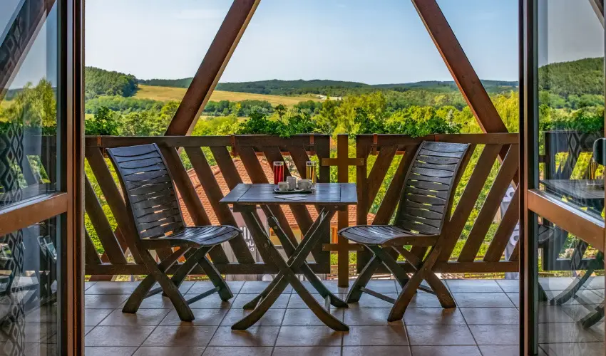 Szalajka Liget Hotel �s Apartmanh�zak Szilv�sv�rad - P�nk�sd (min. 2 �j)