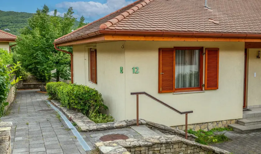 Szalajka Liget Hotel �s Apartmanh�zak Szilv�sv�rad - P�nk�sd (min. 2 �j)
