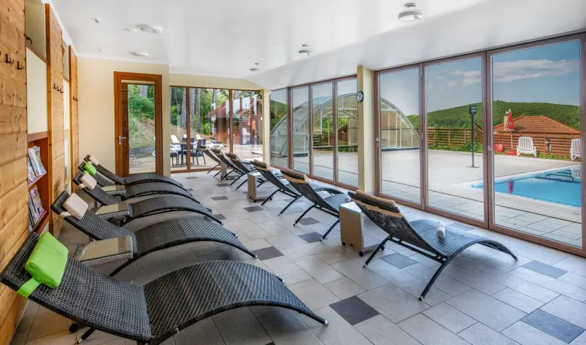 Szalajka Liget Hotel �s Apartmanh�zak Szilv�sv�rad - P�nk�sd (min. 2 �j)
