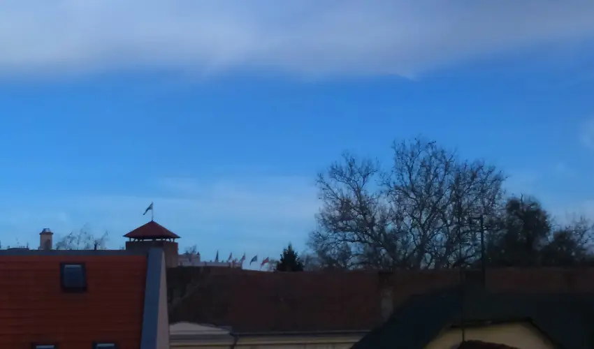 Szam�c�s Apartman Gyula - P�nk�sd (min. 2 �j)