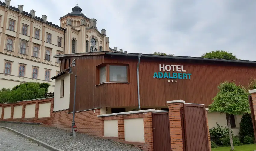 Hotel Adalbert - Szent Gyrgy Hz Esztergom - Pnksd (min. 3 j)