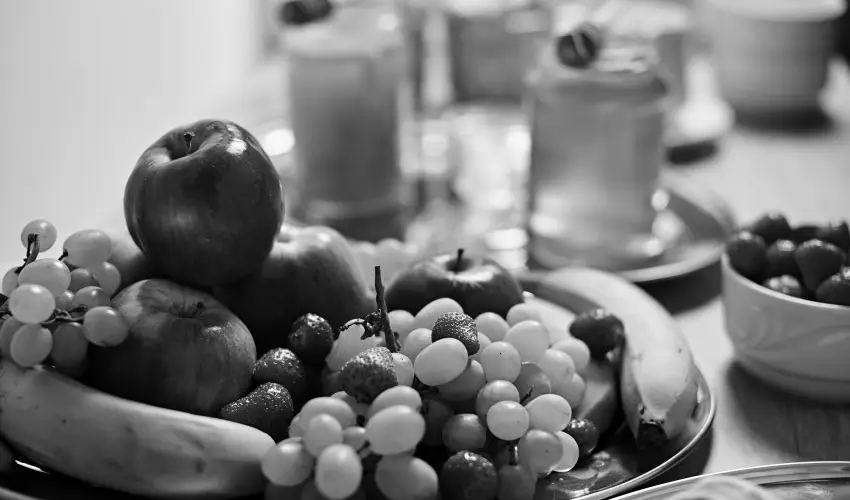 Hotel Adalbert - Boldog Meszl�nyi Zolt�n H�z  Esztergom - P�nk�sd (min. 3 �j)