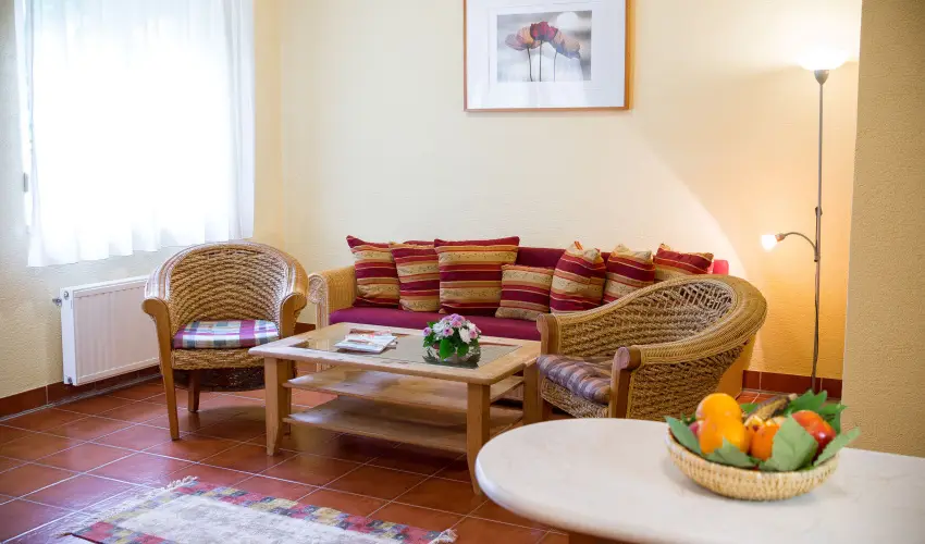 Wellness Hotel Szindb�d  Balatonszemes - P�nk�sd a Szindb�dban (min. 2 �j)