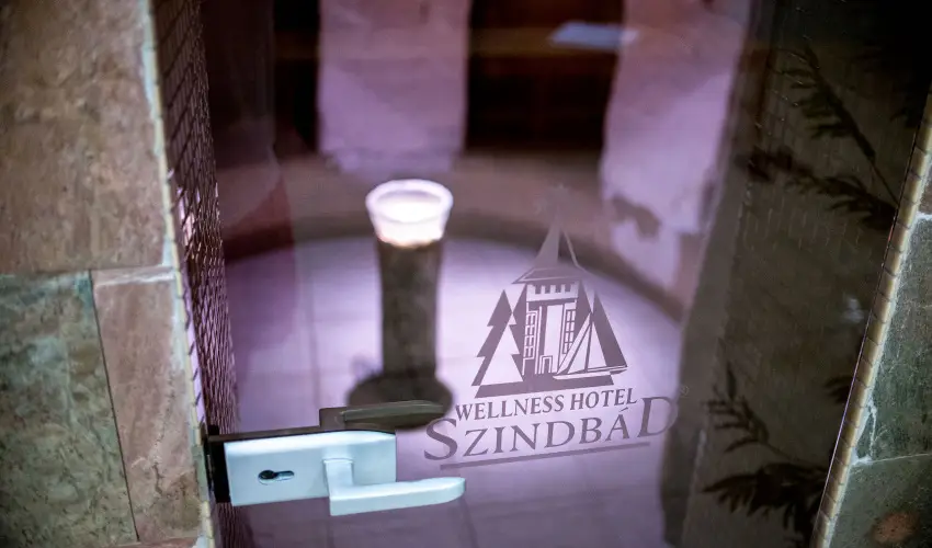 Wellness Hotel Szindb�d  Balatonszemes - P�nk�sd a Szindb�dban (min. 2 �j)