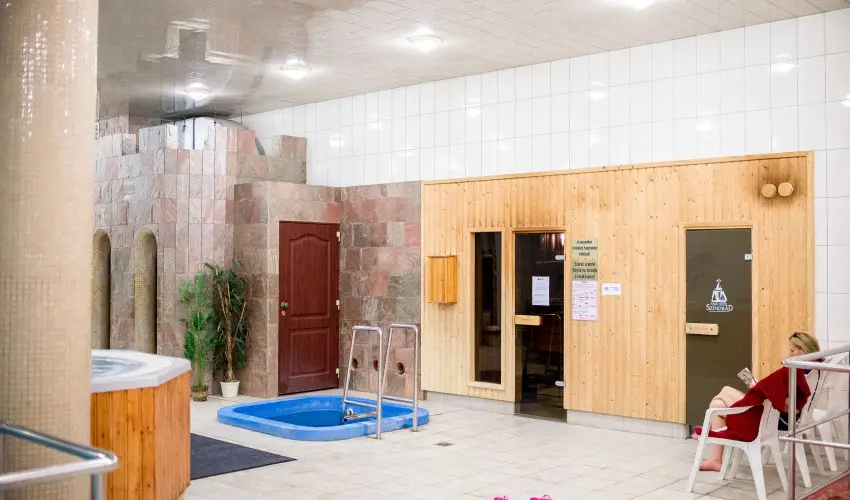 Wellness Hotel Szindb�d  Balatonszemes - P�nk�sd a Szindb�dban (min. 2 �j)