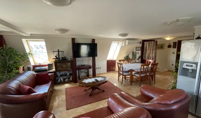 Tams Apartman Balatonfldvr - Pnksd (min. 7 j)