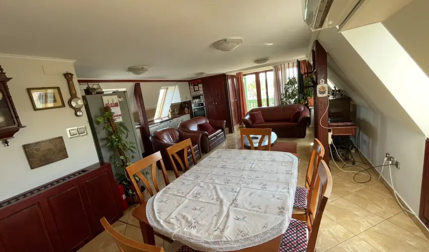 Tams Apartman Balatonfldvr - Pnksd (min. 7 j)