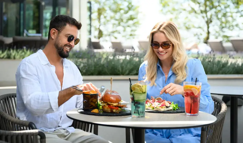 Kenese Bay Garden Resort & Conference Balatonkenese - Pnksd (min. 2 j)