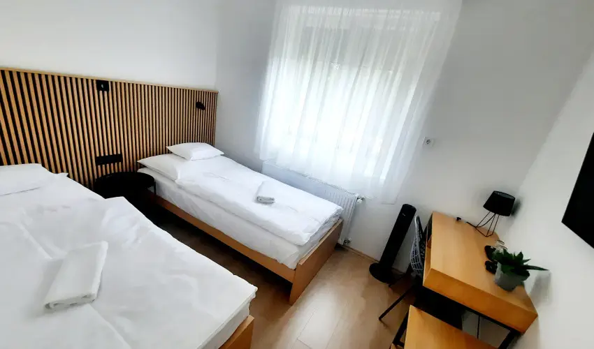 Svirg Terml Panzi Hajdnns - Pnksd