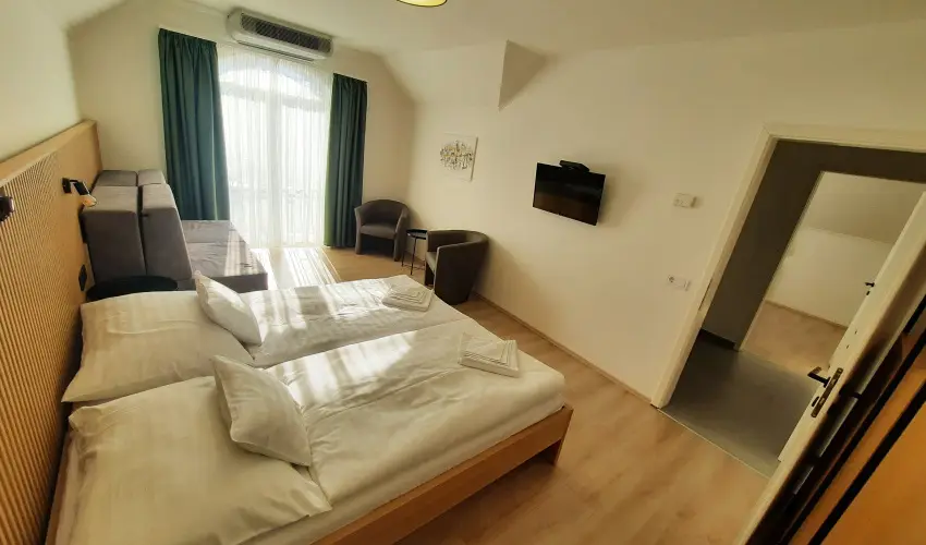 Svirg Terml Panzi Hajdnns - Pnksd