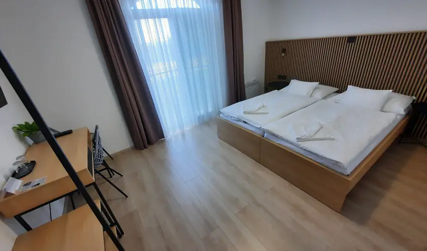 Svirg Terml Panzi Hajdnns - Pnksd