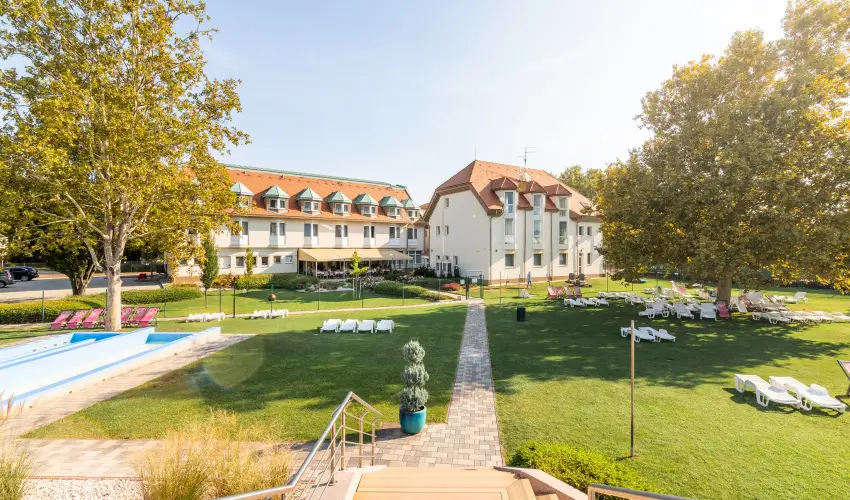 Aqua Hotel Terml Mosonmagyarvr - Pnksd 