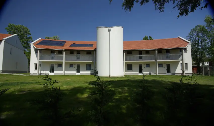 Term�l Apartmanok & Kemping Hark�ny Hark�ny - P�nk�sd