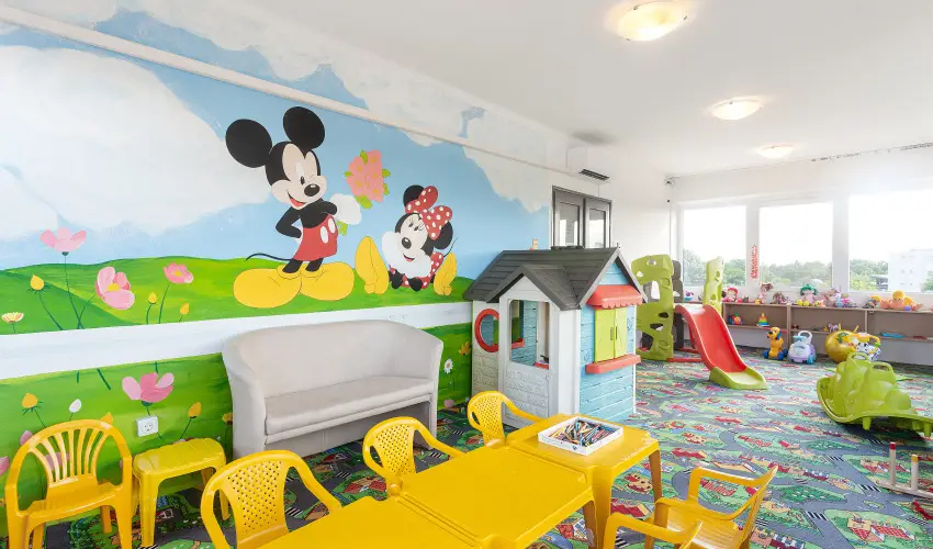 Thermal Hotel Garden Hajd�szoboszl� - P�nk�sd (min. 3 �j)