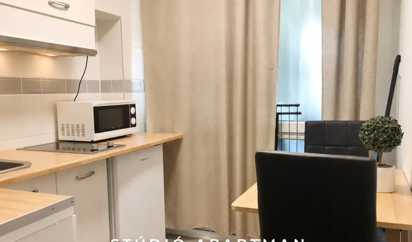 Tisza Gy�ngye Apartmanok Szeged - P�nk�sd