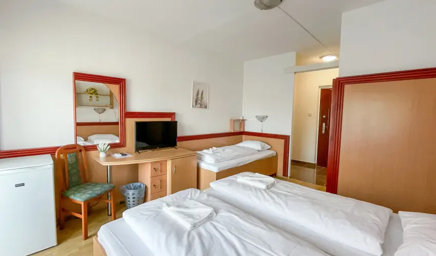 Tisza Sport Hotel Szeged - Pnksd 