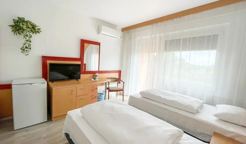 Tisza Sport Hotel Szeged - Pnksd 