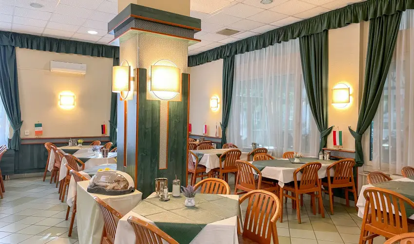 Tisza Sport Hotel Szeged - Pnksd 